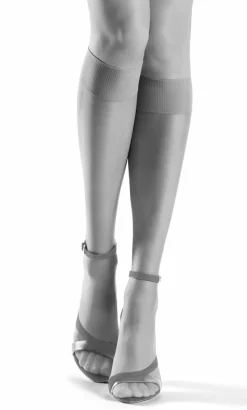 Lycia 15 Knee Highs