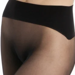 Ultra Comfort 20 Seamless Pantyhose
